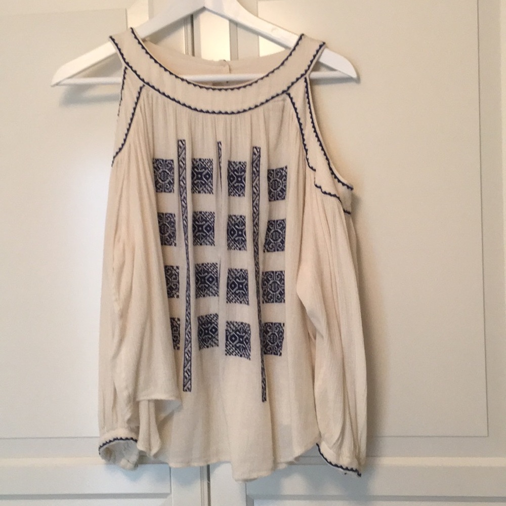 Denim & Supply Ivory Open Shoulder top